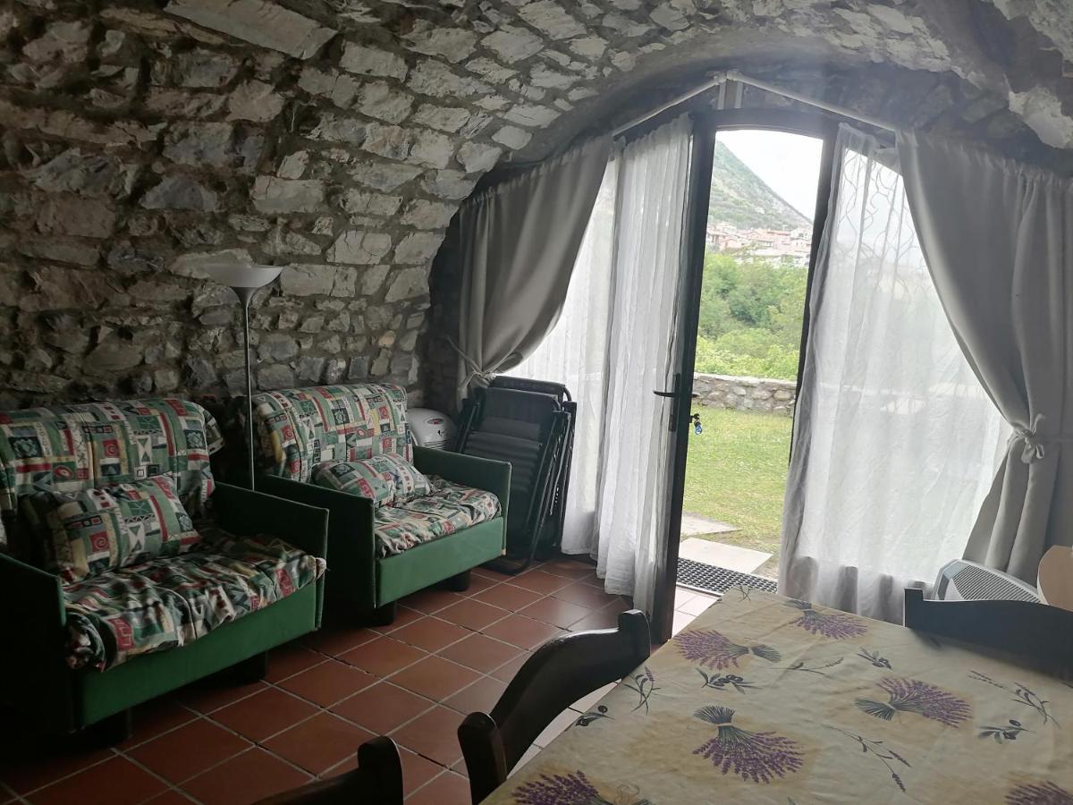 Casa Sasso Tavernola Bergamasca