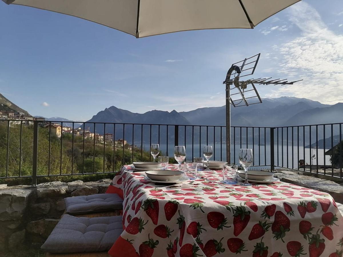 Apartment Casa Sasso Tavernola Bergamasca